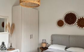 Fays Luxury Apartments By The Sea